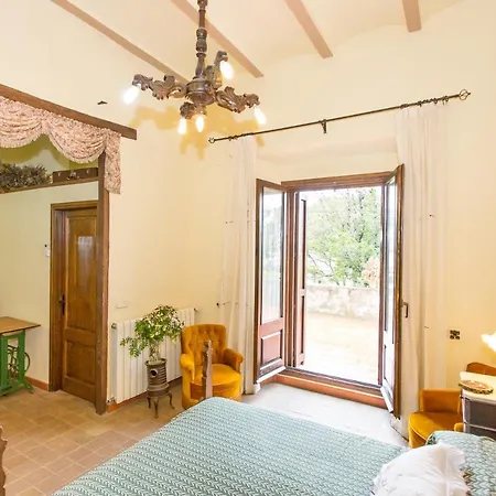 Turismo Rural Can Massot Country house *
